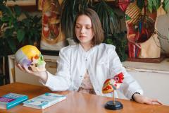 Professiya_v_kadre-Medicina_-_soror_philosophiae__Meditsina_-_sestra_filosofii-75